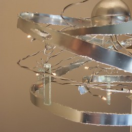 zilverkleurige luster